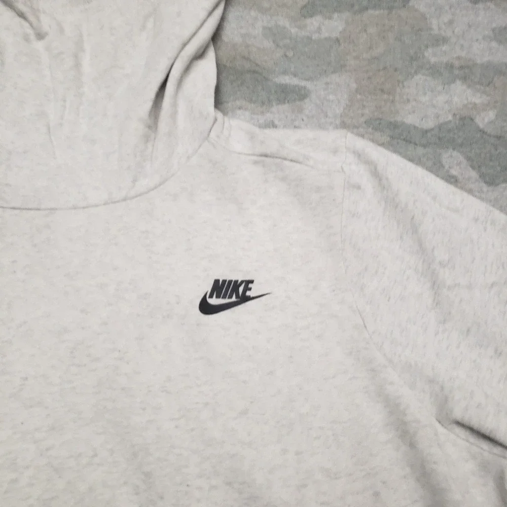 Nike Sweatshirt Womens 1X Gray Pullover Hooded Pockets Long‎